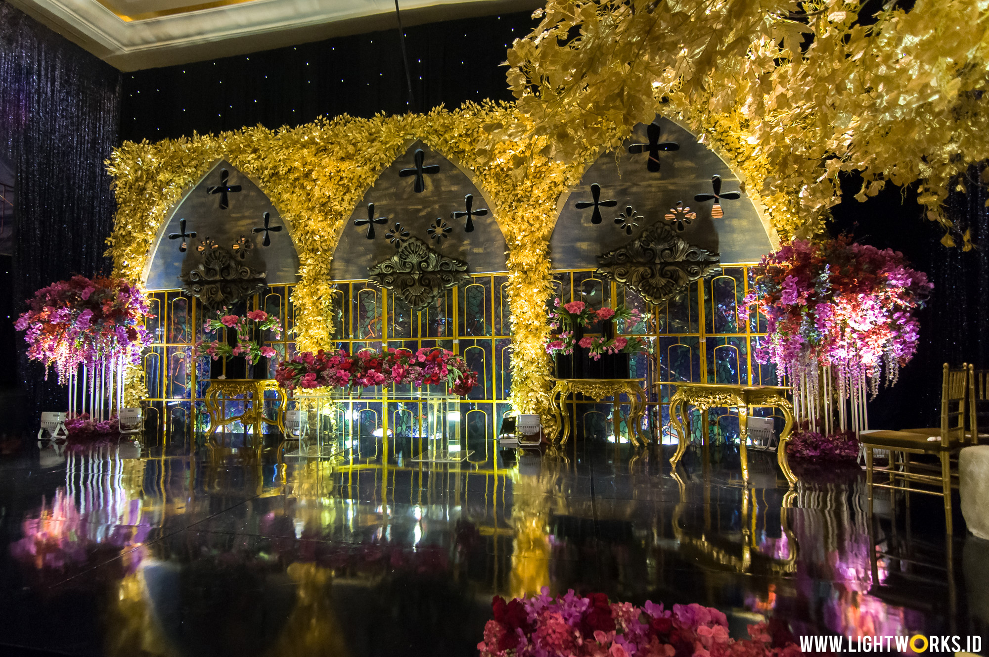 The wedding of Joseph and Sarah | Venue at Hotel Mulia | Decoration by Steve Decor | Organised by Irene IWP | Gown by Eddy Betty | Suit by Agus Lim | Photo studio by The Leonardi | Photography by Moreno Photography and Merwin Photography | Video by Axioo | Cake by Hanks Cakes | Entertainment by All Star Music Entertainment | Special Perfomance by Ruth Sahanaya | Flower arrangement for table setting by Pinkpeony.Co | Lighting by Lightworks