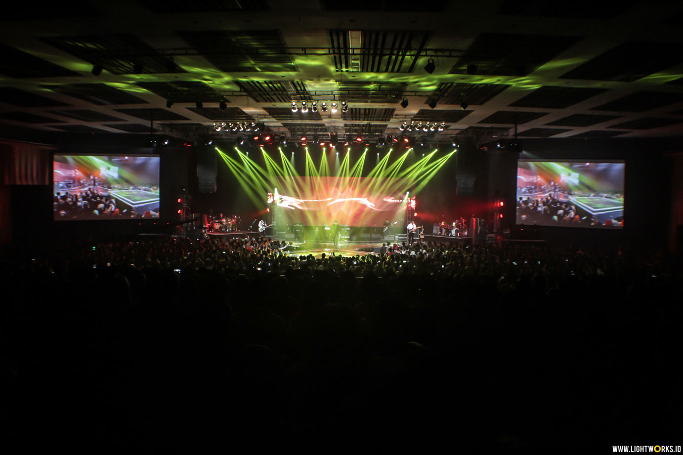 Padi x Dewa 19 Concert | Venue at The Kasablanka | Sound by Soundworks | Lighting by Lightworks 