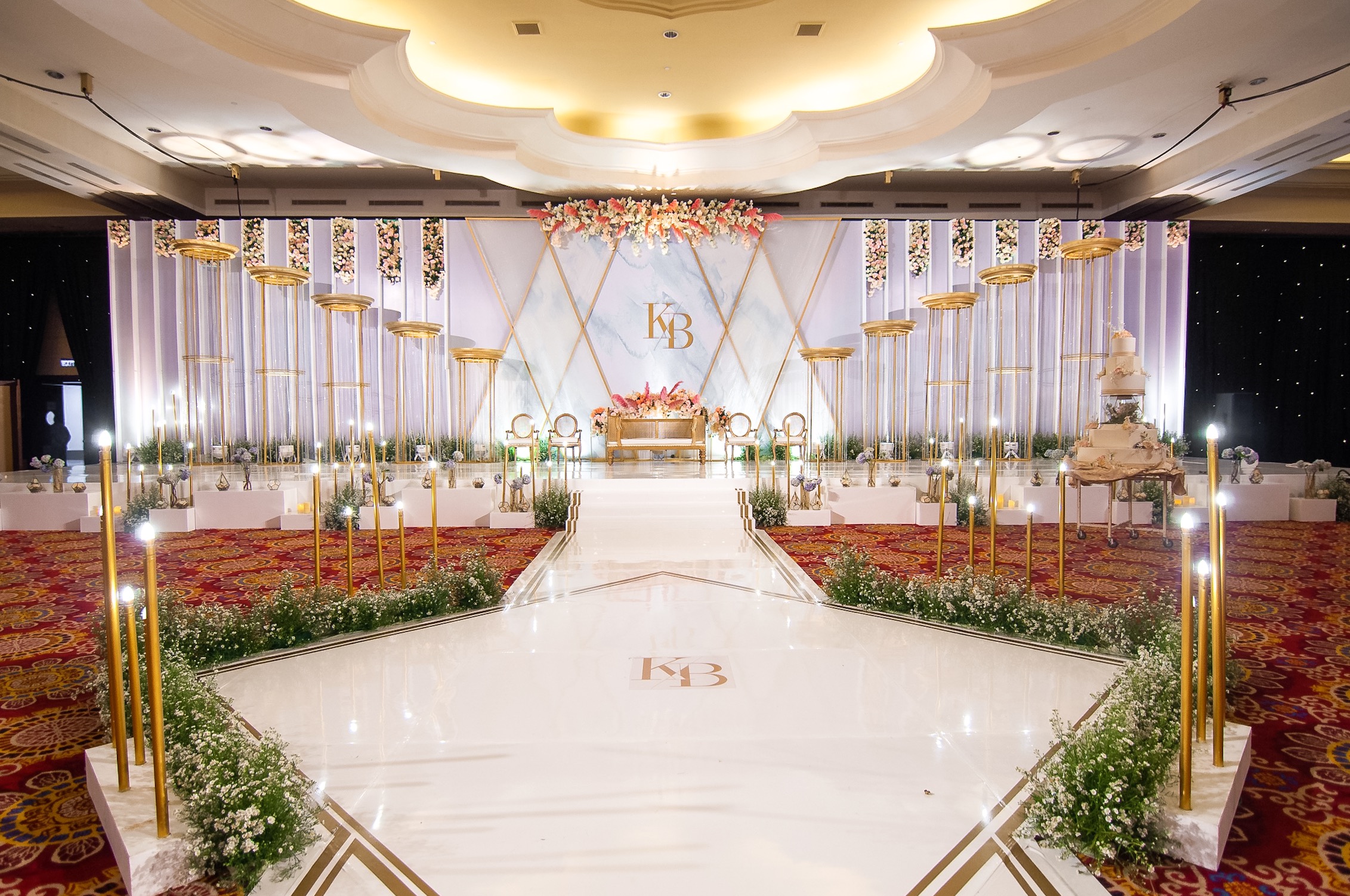 Kevin and Bella's wedding reception // Venue at The Ritz Carlton Jakarta Kuningan // Decoration by The Breath Decoration // Lighting by Lightworks