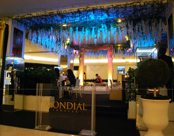 Mondial Jeweler Grand Opening by ; Located in Mondial Store and St. Louis Lounge, Plaza Indonesia ; Lighting supported by Lightworks