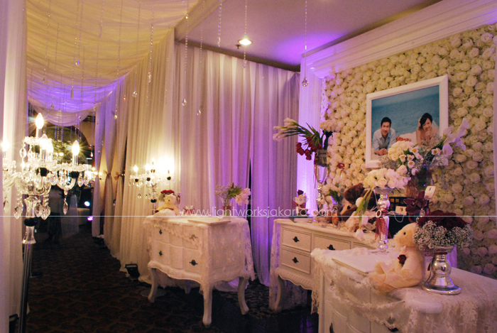 Teddy & Sisca's Wedding ; Decoration by Butterfly Event Styling Decoration ; Located in Merchantile Athletic Club ; Lighting by Lightworks