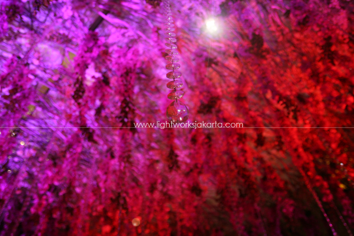 Decorated by Soeryanto Decor ; Located in Ritz-Carlton Pacific Place Ballroom 1 ; Lighting by Lightworks