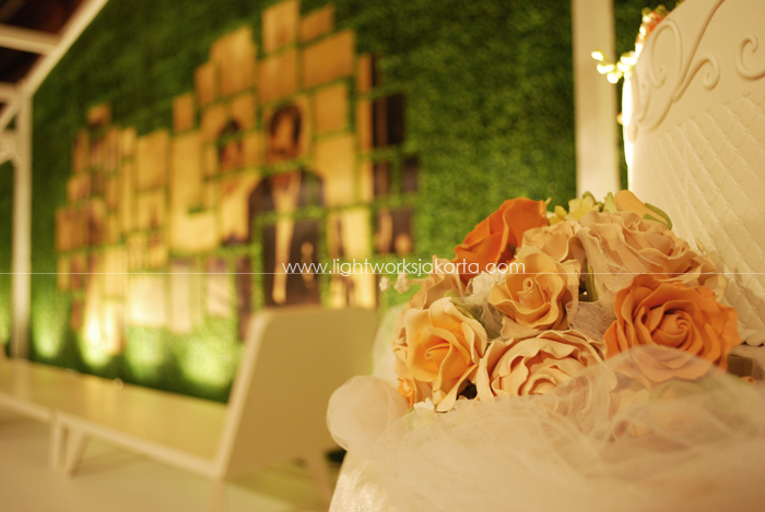 Kem & Monica's Wedding ; Decorated by Kem & Monica ; Located in Sultan Hotel ; Lighting Lightworks