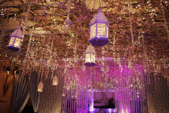 Malvin Lays & Devina Gunadi Sastra's Wedding ; Decoration by Suryanto Decor ; Located in Hotel Mulia ; Lighting by Lightworks