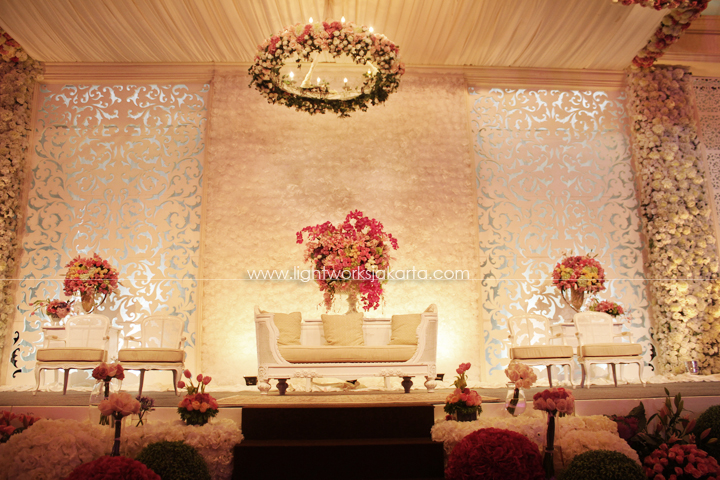 Nico & Cynthia's Wedding ; Decoration by Elssy Design ; Located in Grand Ballroom Hotel Mulia ; Lighting by Lightworks