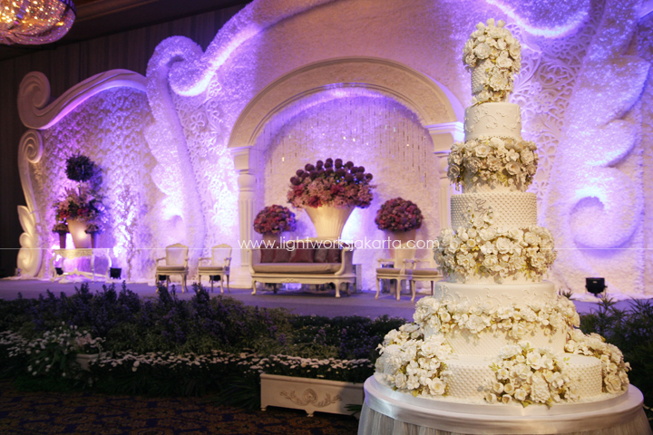 Gani & Katherine's Wedding ; Decorated by Nefi Decor; Located in Mulia Hotel; Lighting by Lightworks