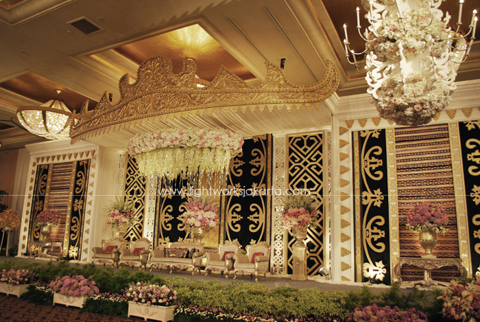 Egi & Zita's Wedding ; Decorated by Nefi Decor; Located in Mulia Hotel Ballroom; Lighting by Lightworks