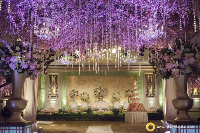 Hendra and Lesli's Wedding Reception; Venue at Shangri-La Hotel; Decoration by Lotus Decoration; Lighting by Lightworks