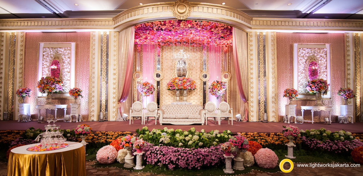 Edmund and Sulfina's Wedding Reception; Venue at Shangri-La Hotel; Decorated by Grasida Decoration; Lighting by Lightworks Jakarta