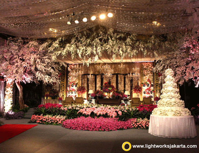 Aditya and Karina's Wedding Reception; Venue at Borobudur Hotel, Jakarta; Organized by MKE Organizer; Wedding Cake by LeNovelle Cake; Entertainment by Andrew Lee Entertainment; Decoration by Steve Decor; Lighting by Lightworks