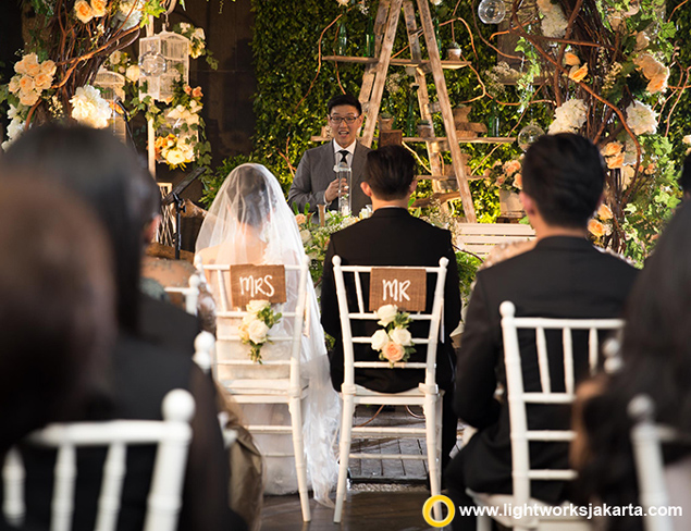 Ronald and Nadya's Holy Matrimony and Wedding Reception | Venue at Pastis Kitchen & Bar Aston Kuningan Suite | Photo and Video by Tessy Penyami | Decoration by Stephanus Friend and Friends | Lighting by Lightworks