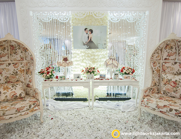 Maytri and Setiadi's Wedding Reception | Venue at Grand Sahid Jaya Hotel | Decoration by Evlin Decoration | Lighting by Lightworks